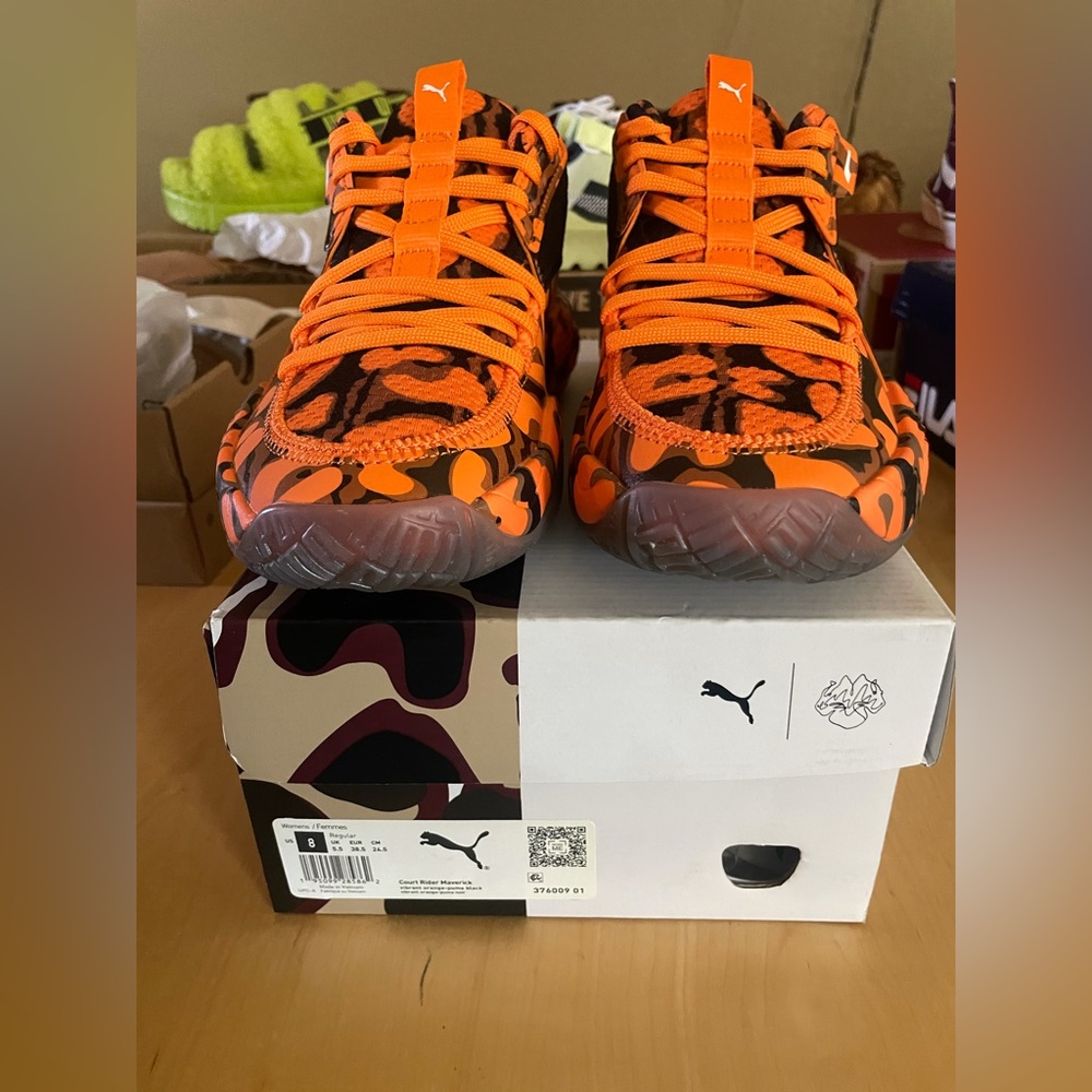 Puma Court Rider maverick orange and black